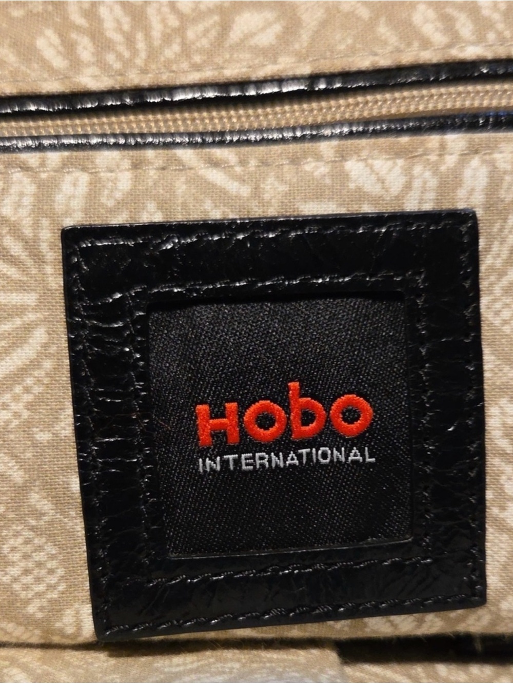 HOBO Black Leather Kiss-Lock Satchel with Gold-Tone Accents - Picture 5 of 10